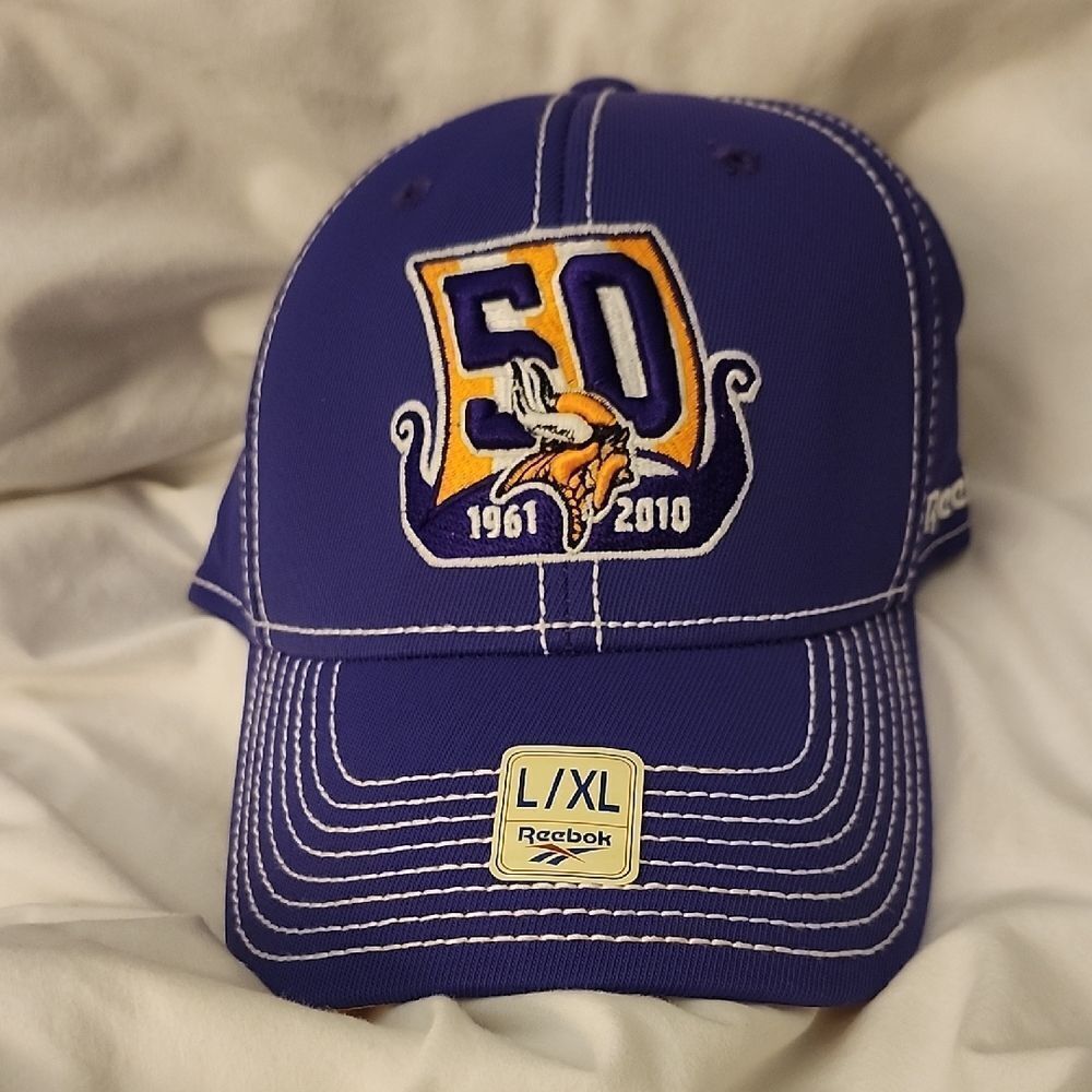 Reebok NFL Minnesota Vikings Stretch Fit L/XL Hat - New